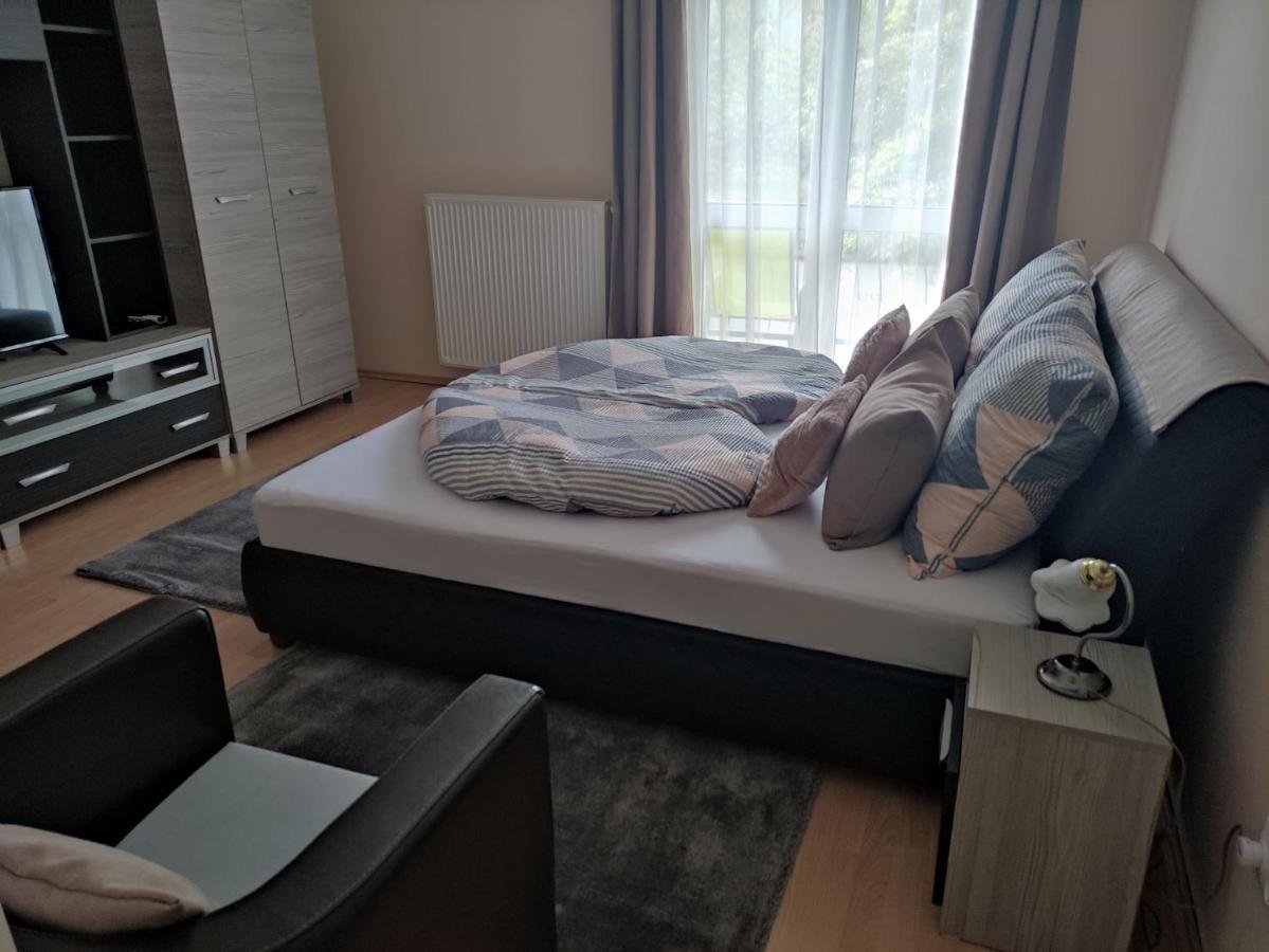 Zsanett Appartement Hévíz Exteriér fotografie