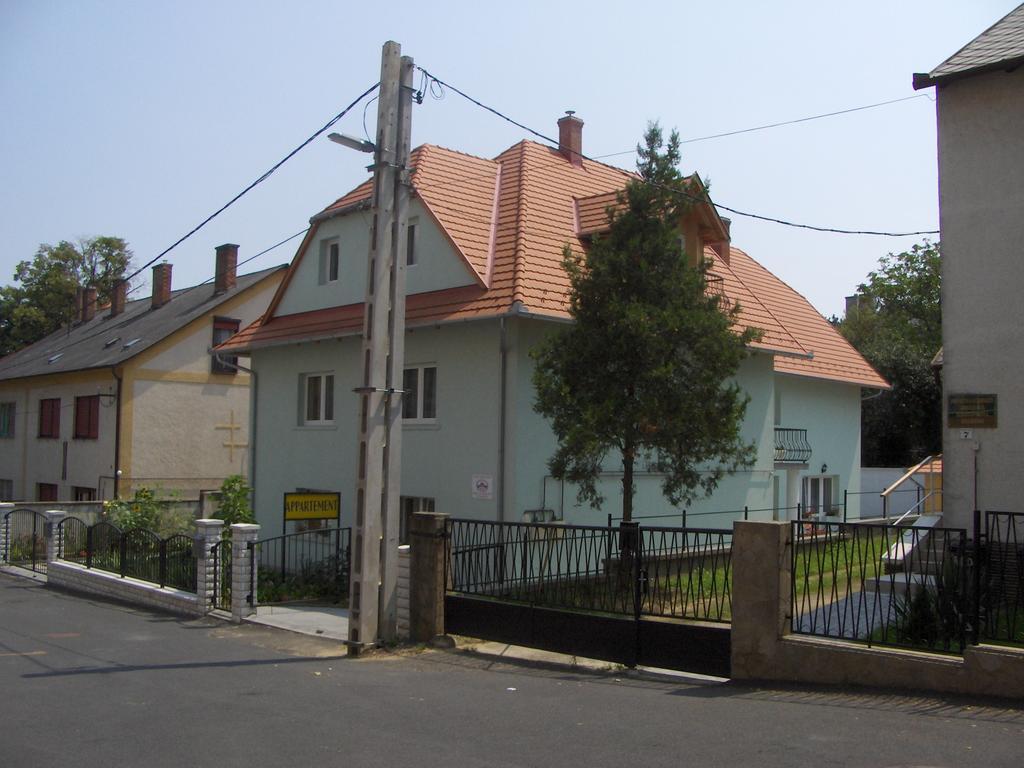Zsanett Appartement Hévíz Exteriér fotografie